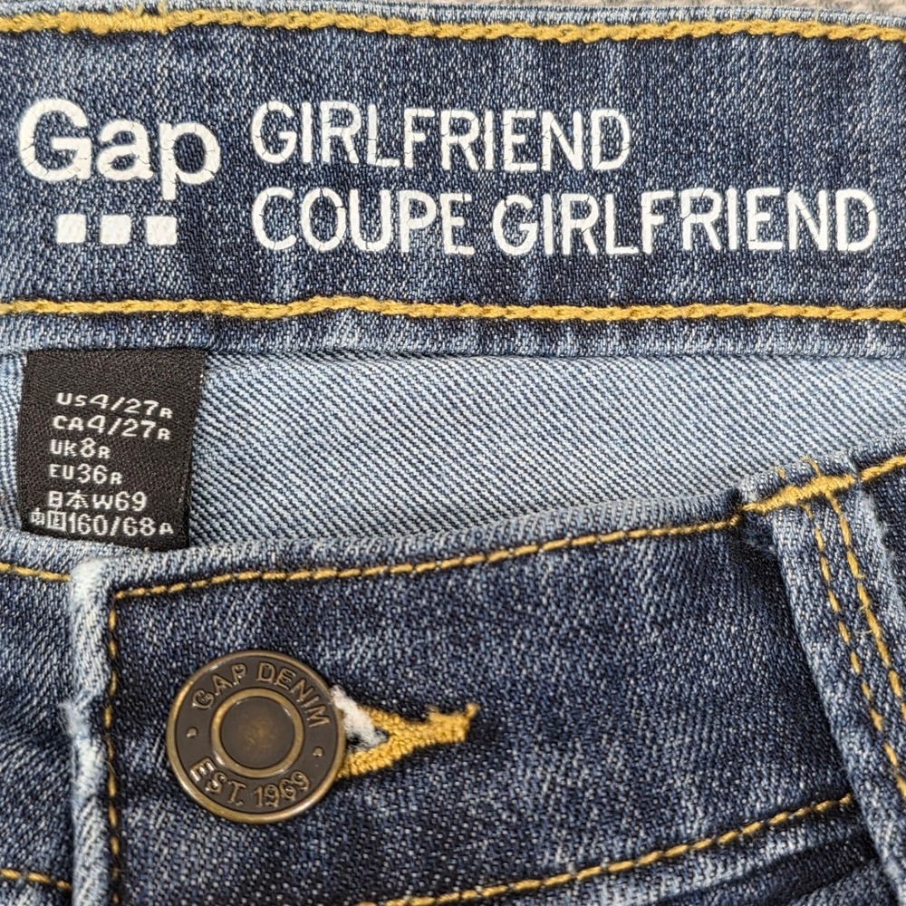 Gap Girlfriend Jeans Medium Wash Distressed Denim Women's Size 4 Regular - Picture 4 of 6